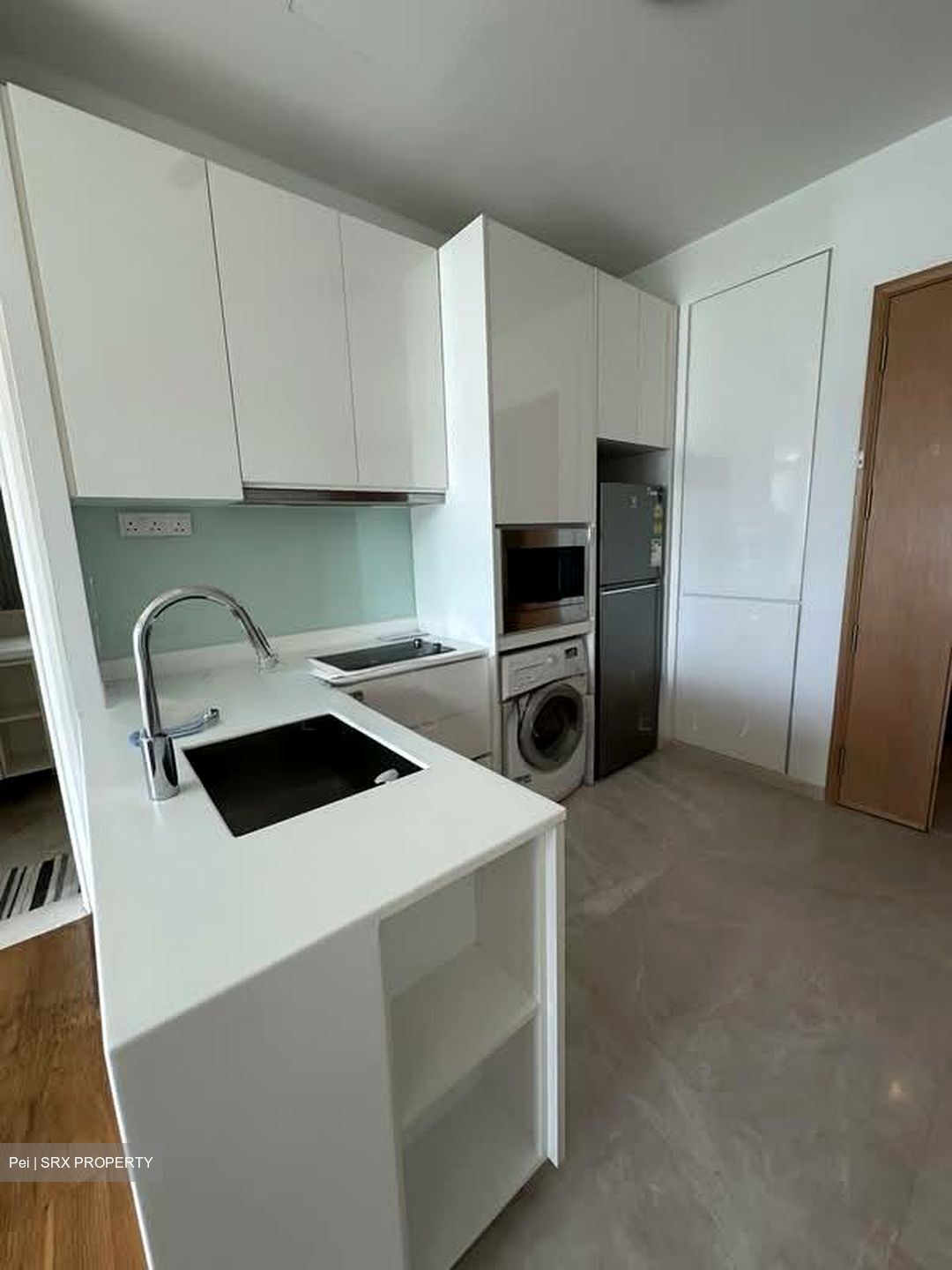 Kingsford . Hillview Peak (D23), Condominium #576985391